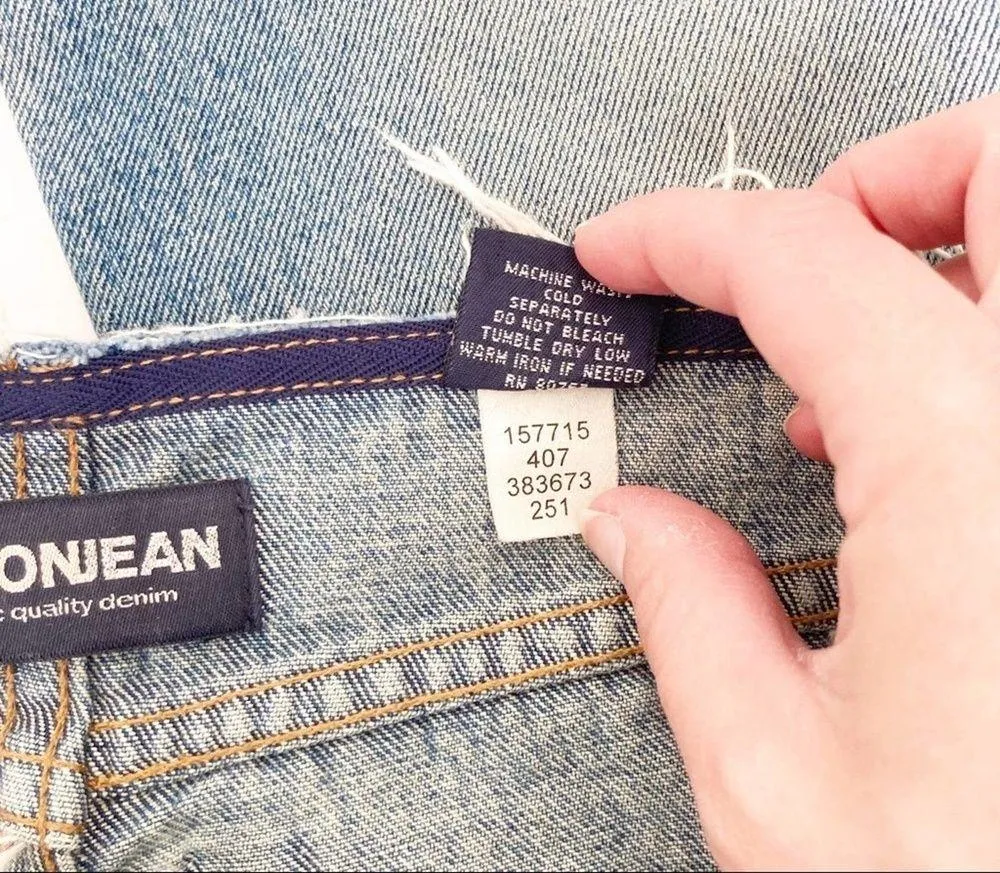 Vintage Y2K Low Rise Raw Edges Two Tone Flare Jeans Sz 0 Short - Image 5