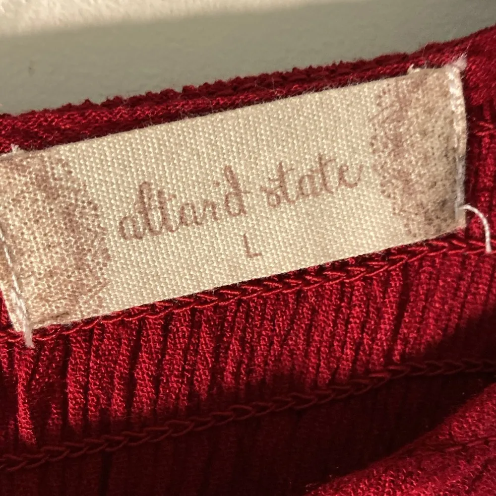 Altard Large Red Women's Top with Flared Sleeves - Image 2