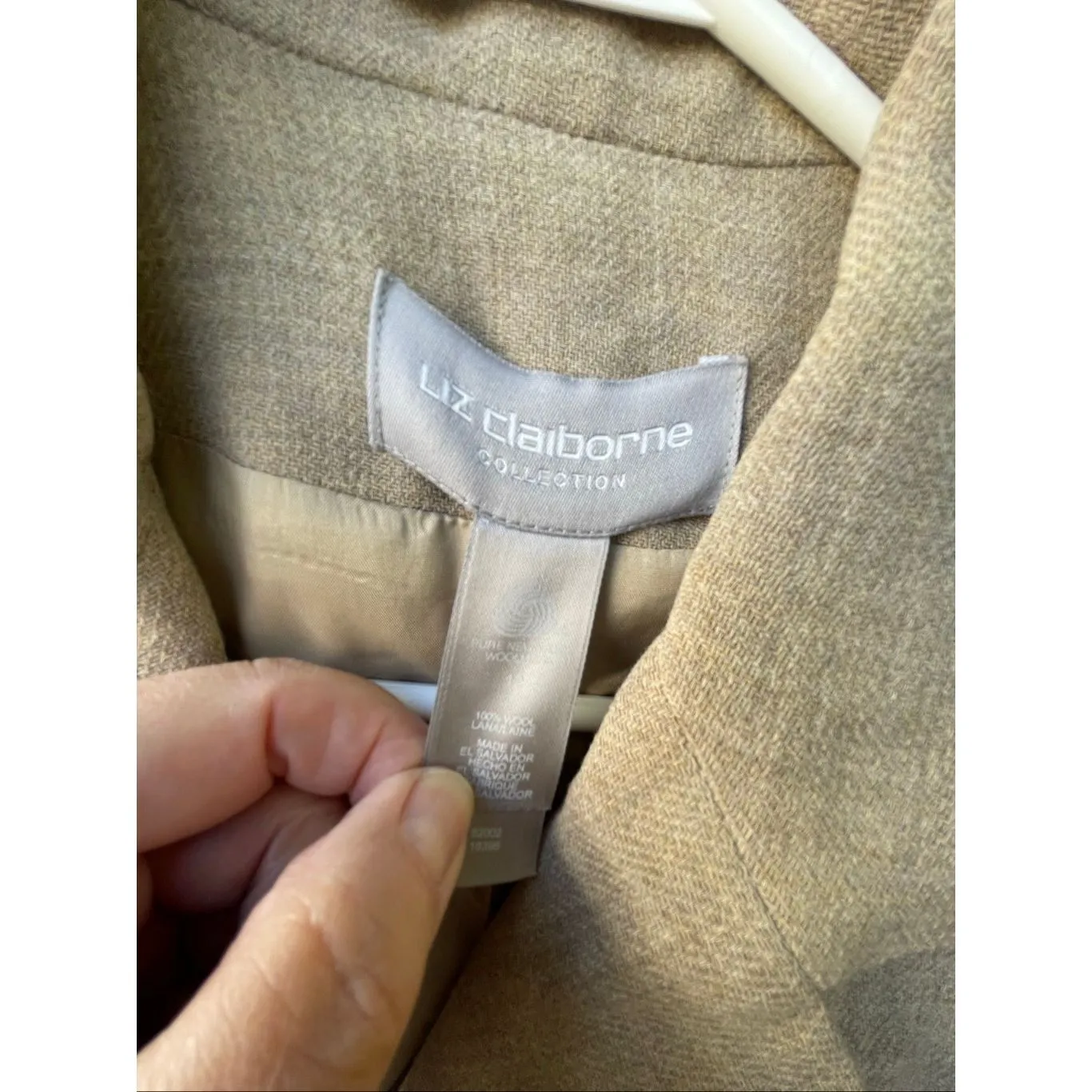 Liz Claiborne collection size 12 100% wool blazer. - Image 3