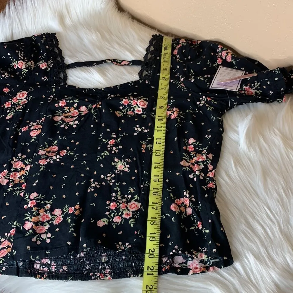 Macy’s x Crave Fame Boho Black Floral Crop Sweatheart Neck Top - Image 12