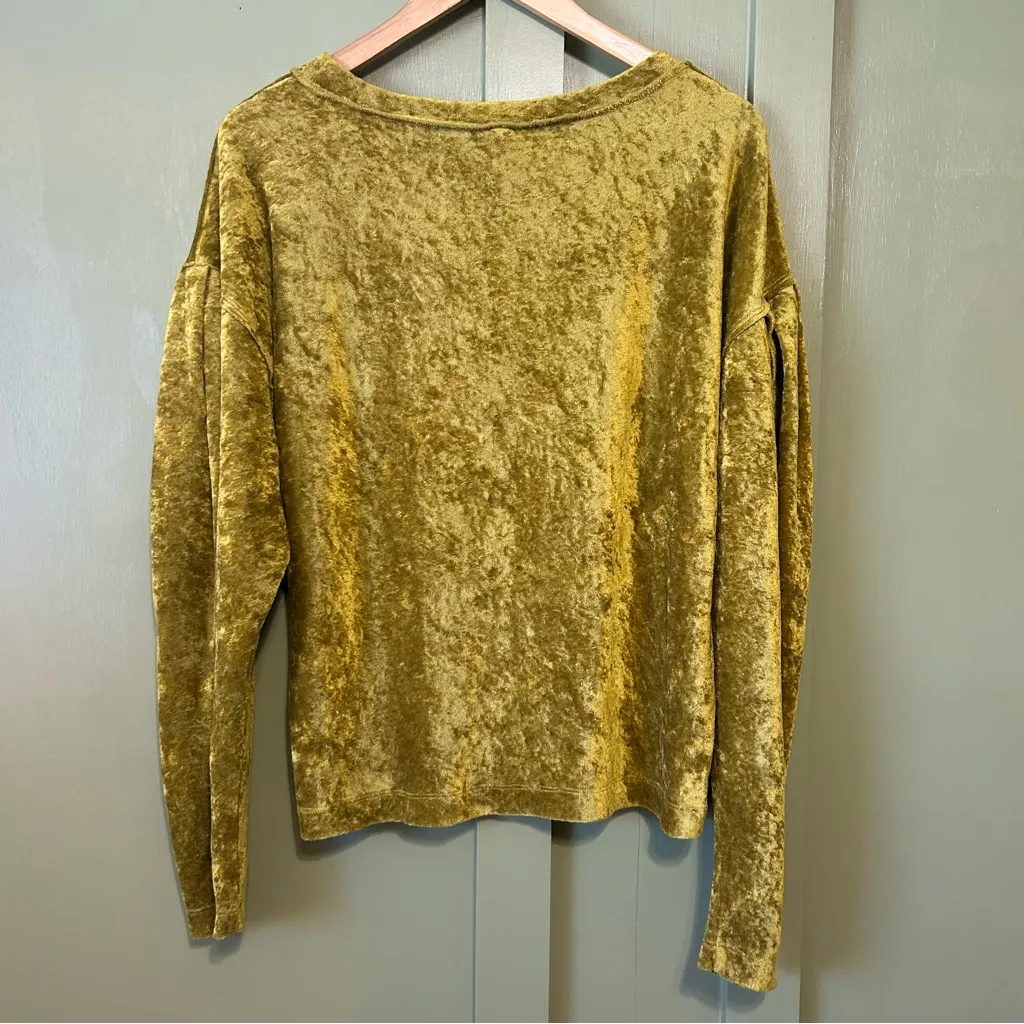 We The Free Green Velvet Balloon Sleeve Top sz S - Image 7
