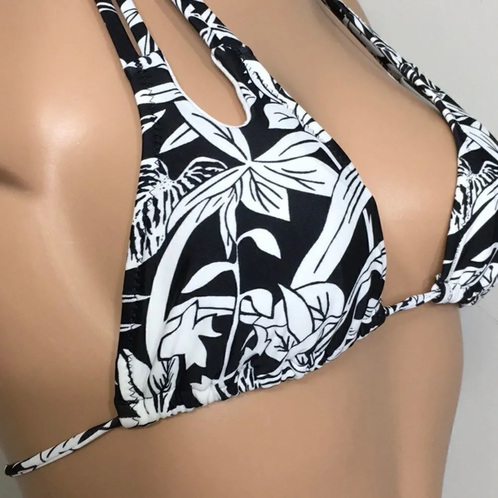 New. Volcom black and white floral bikini top. - Image 5