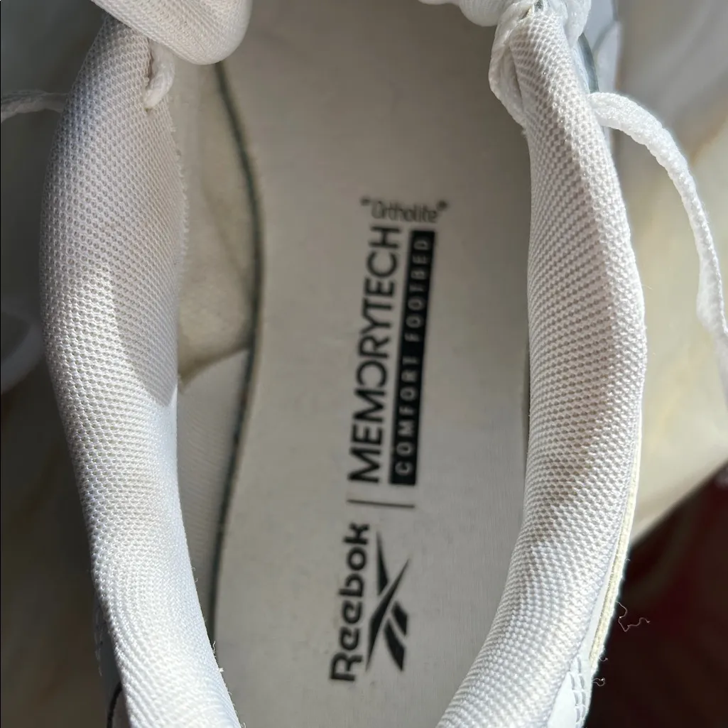 Reebok Women’s White Memorytech Ortholite* Glide Sneakers Sz 8.5 - Image 13