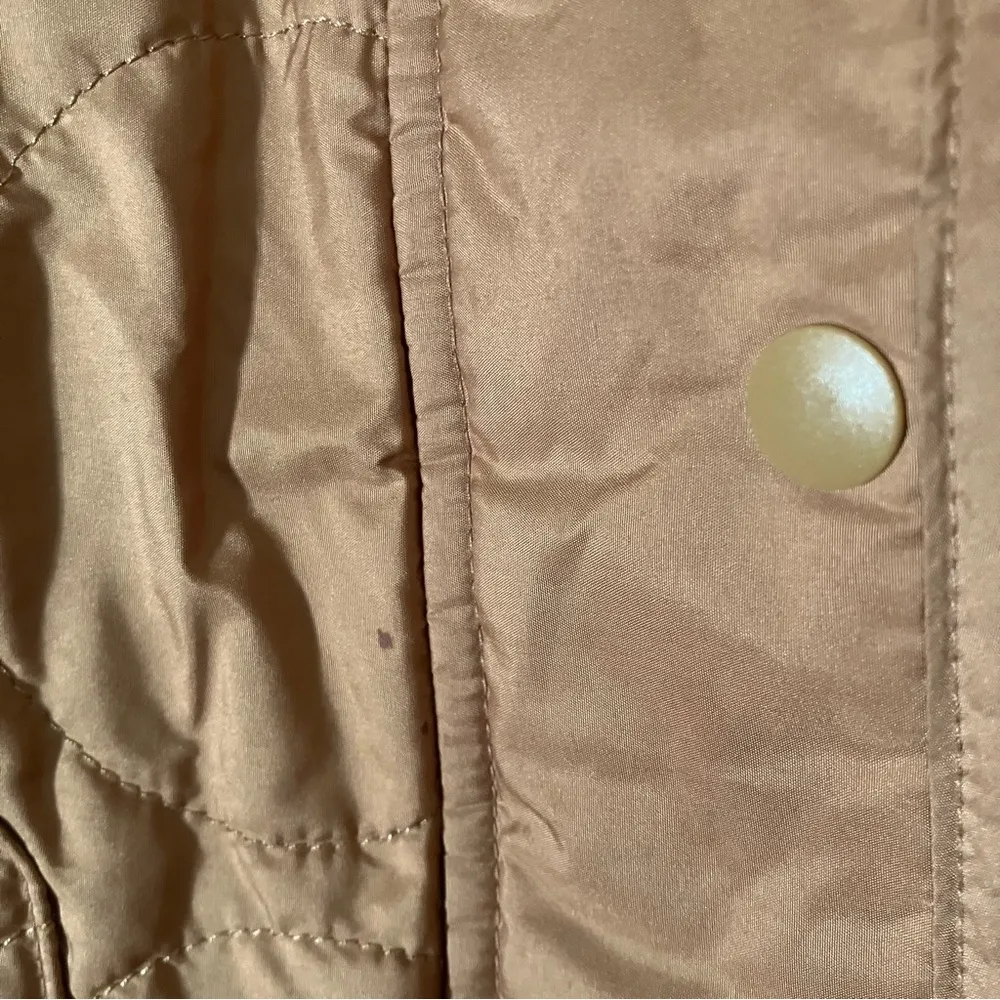 Croft & Barrow Fleece Lined Golden Tan Quilted Vest - Image 4