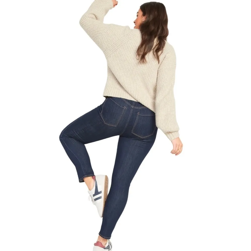 Old Navy Women’s Adjustable Waist Wow Super-Skinny Jeggings Plus Size 22 Short - Image 2