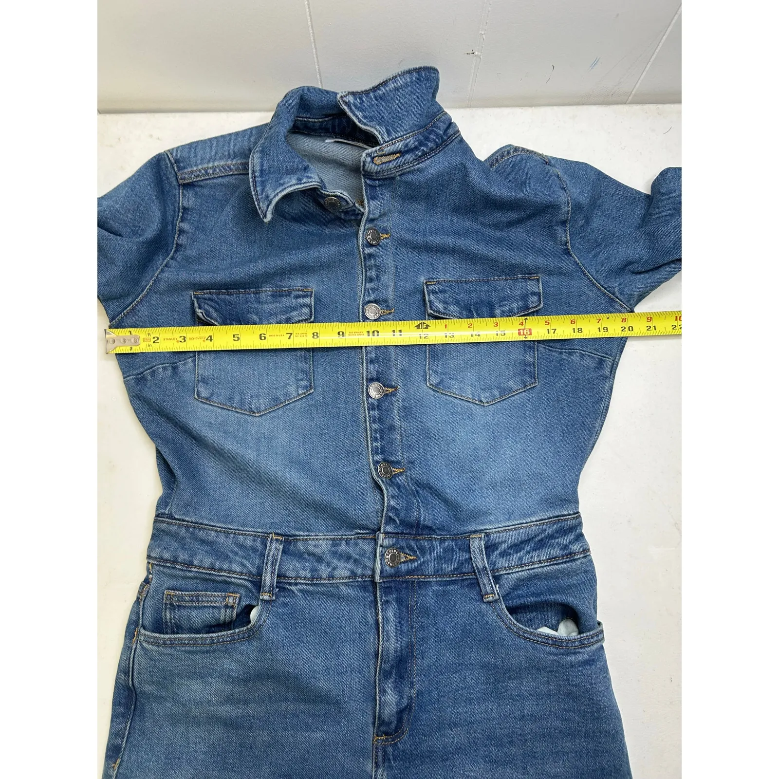 Mango Long Denim Jumpsuit in Size Medium with a 31" Inseam - Image 7