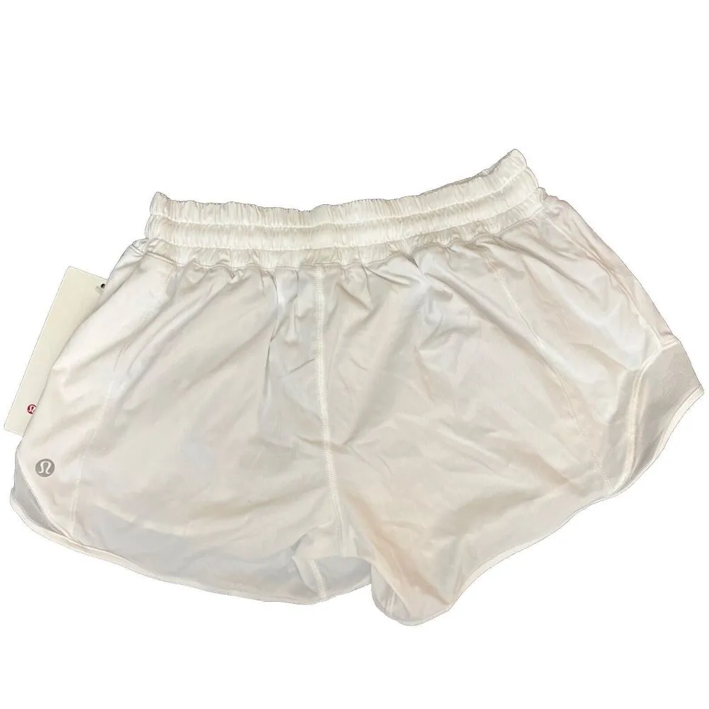 Lululemon Women's Hotty Hot LR Short 4" *Lined Size 6 White New w/tag - Image 4