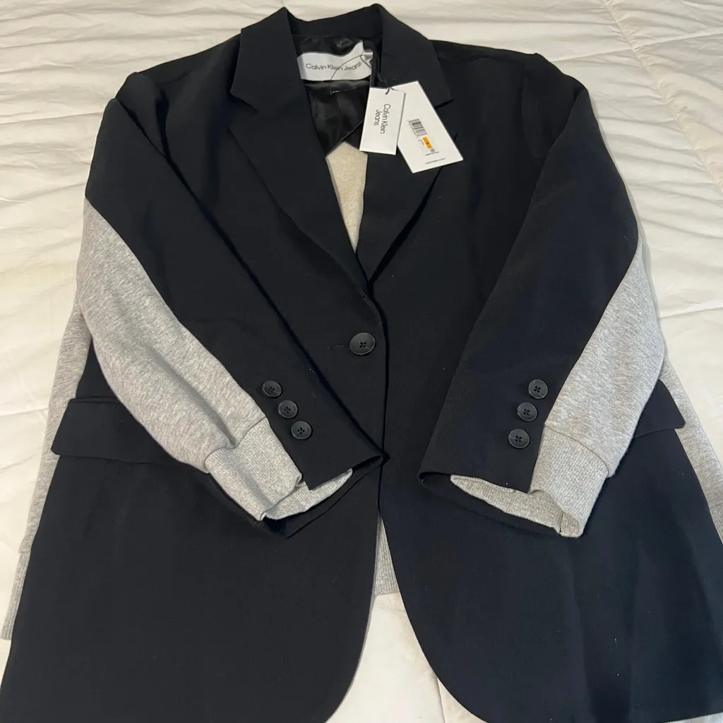 Calvin Klein Classic Black Blazer - Image 2
