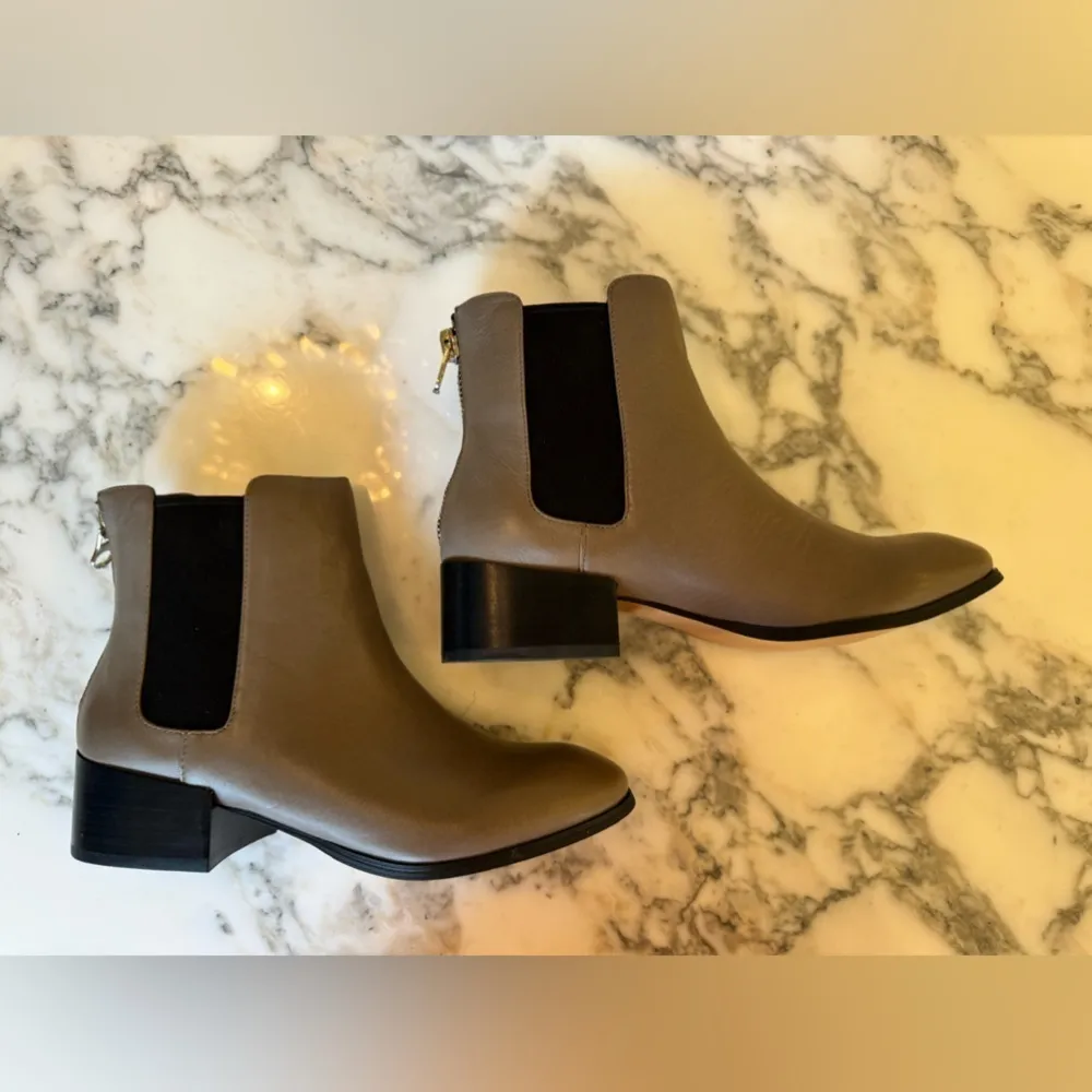 New Sam Edelman Jodpher Stone Leather Chelsea Boot - 9 - Image 3