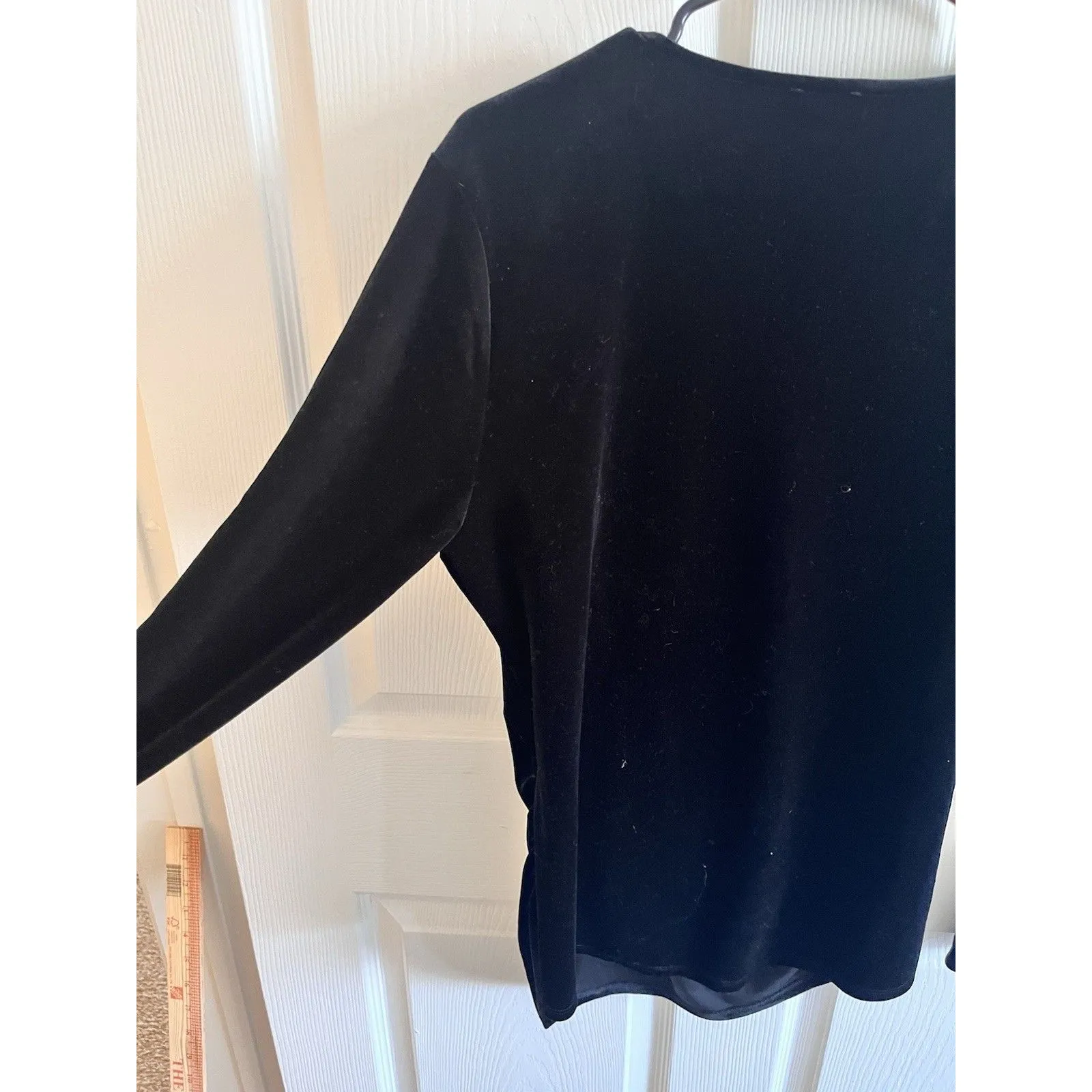 Sundance Raquel Faux Velvet Wrap Long Sleeve Top Black Size L NWT Size L - Image 8