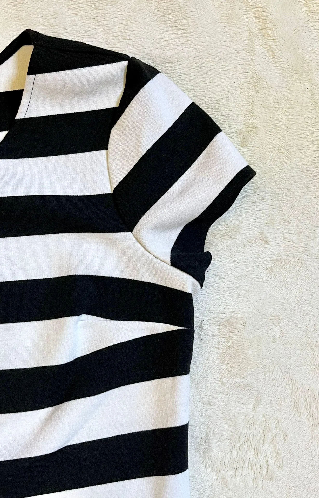 Black and White Stripe Top Size S - Image 3