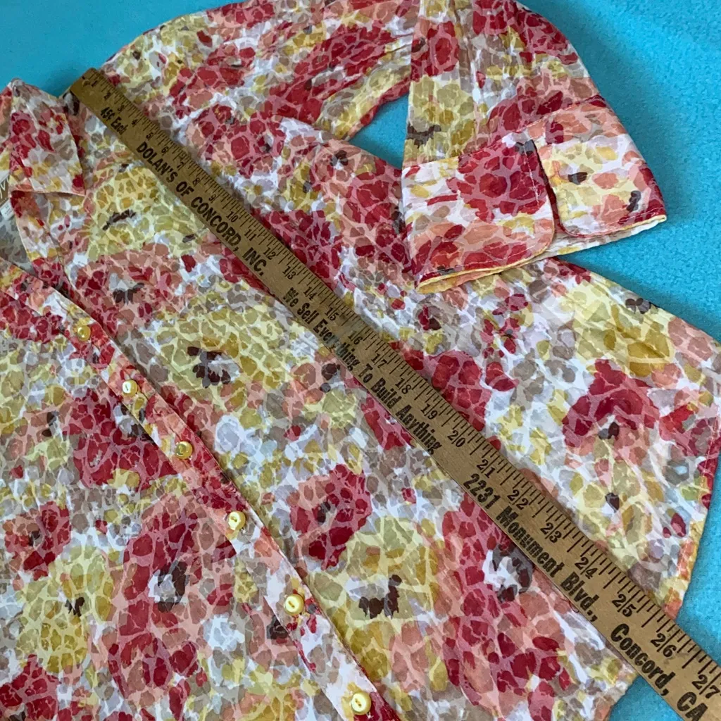 JM COLLECTION floral abstract button up long sleeve crinkle split cuffs size 12 - Image 9