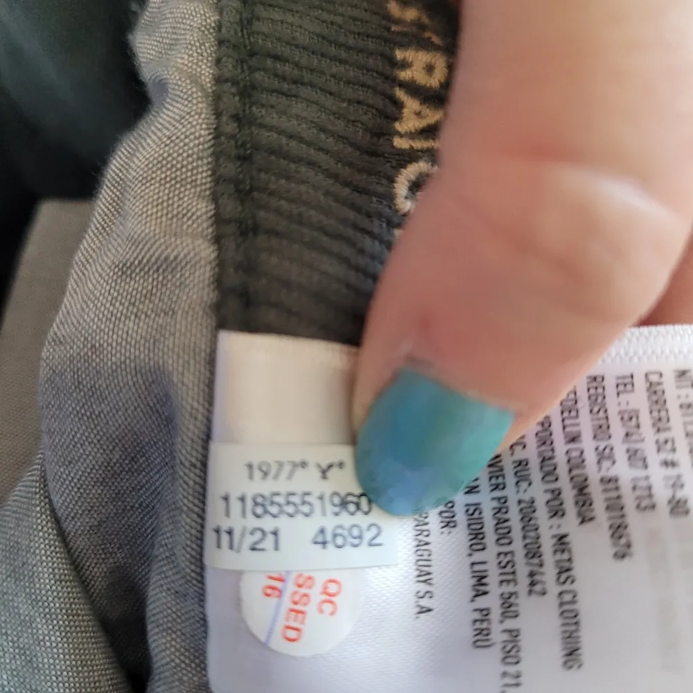 American Eagle Green Cordoroy Mom Straight Jeans - Image 14