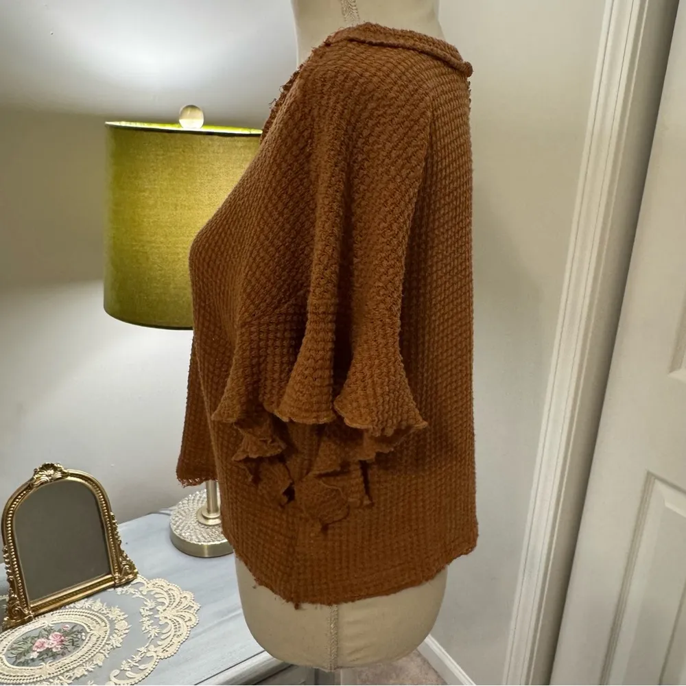 Love Riche Rust Flutter Sleeve Crop Top - Size Small - Image 3