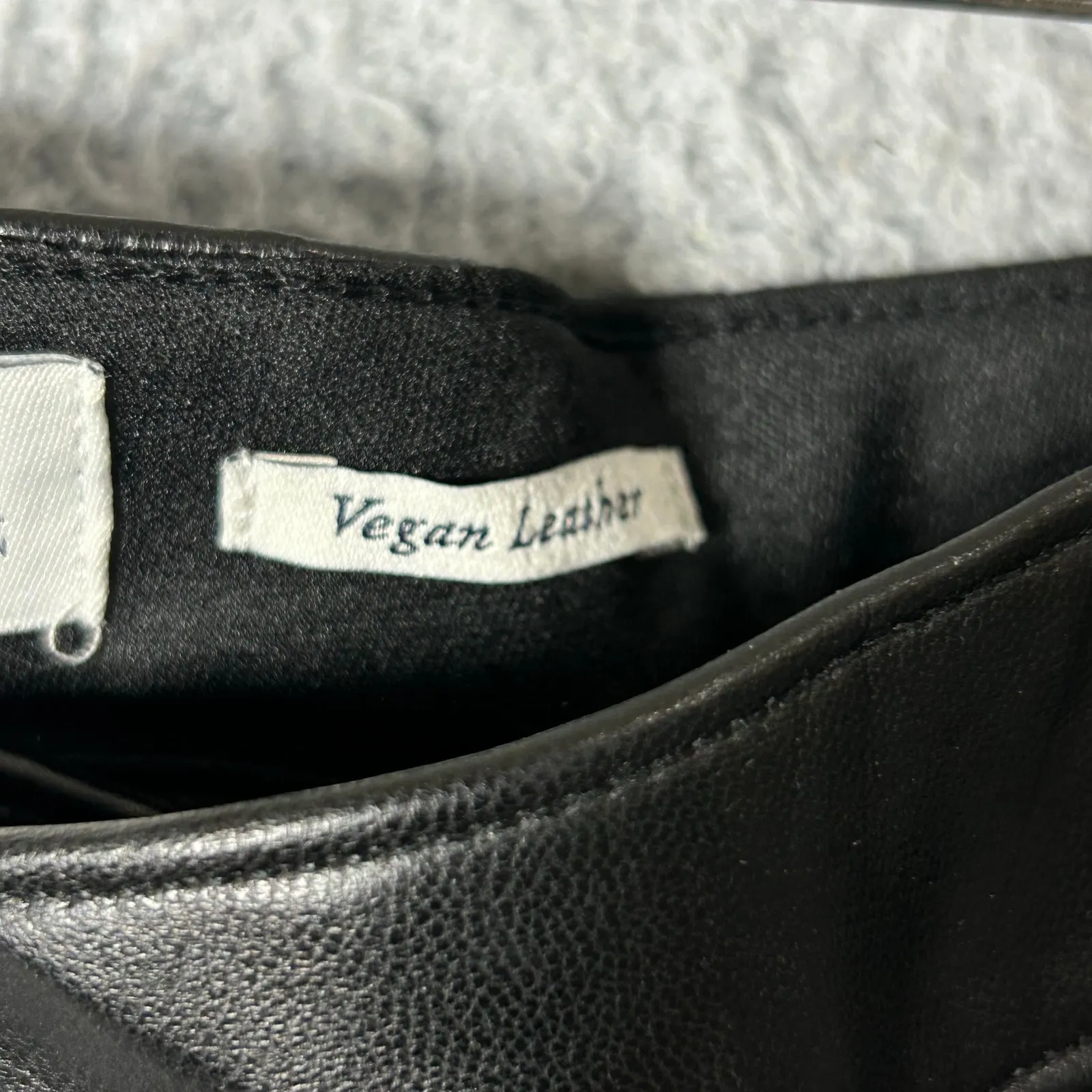 Abercrombie & Fitch Leather Pants Womens 24L '90s Straight Ultra High Rise NEW‎ - Image 11