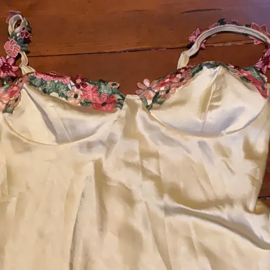 Butter Yellow Satin Prom Formal Dress Sz. XS - Image 3