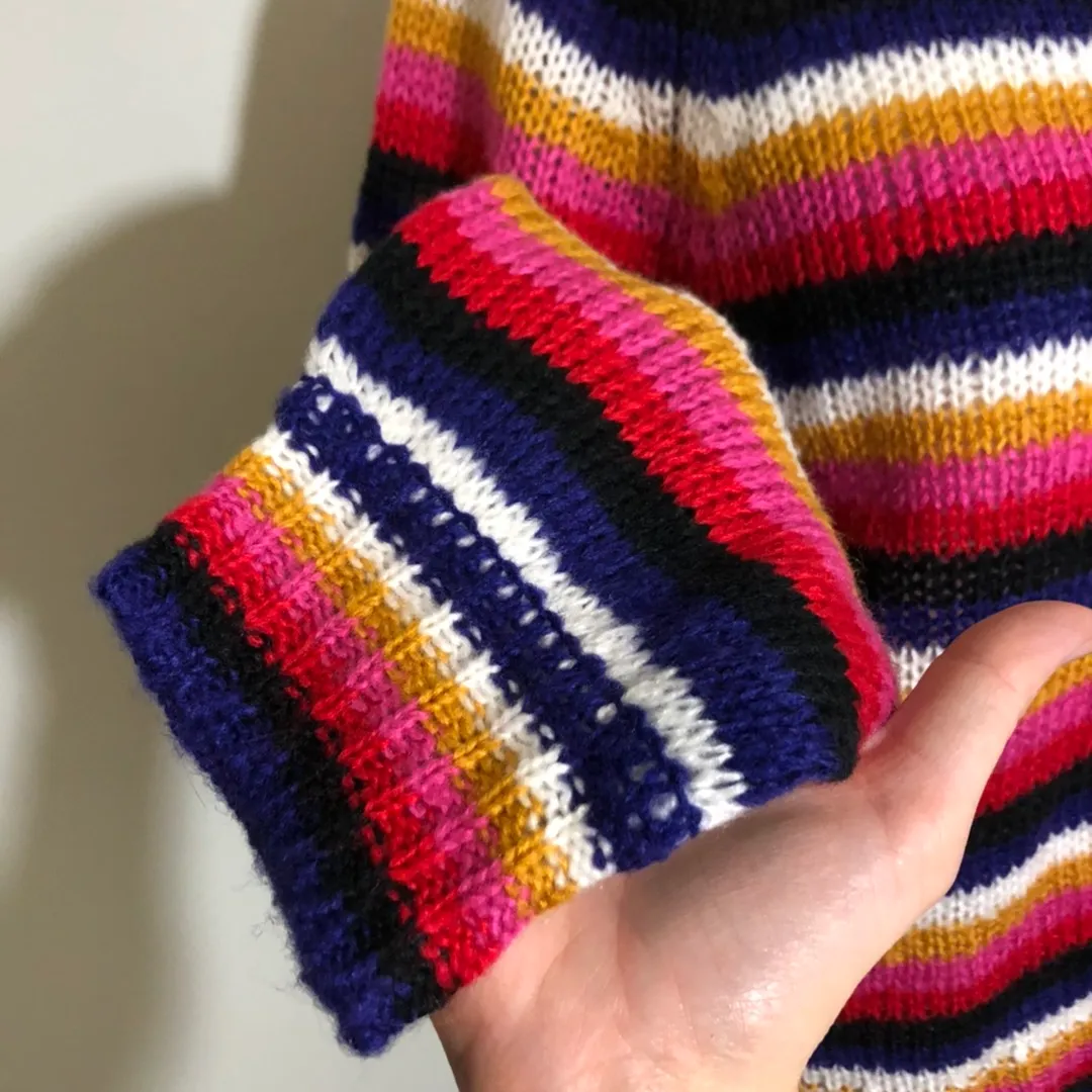 NWT  Multicolor Stripe Retro Sweater Size Medium - Image 6