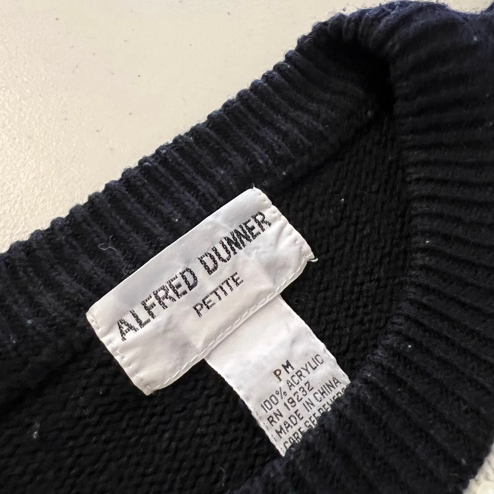 Vintage 90s Black Diamond Knit Sequin Beaded Pullover Sweater Size Medium - Image 5