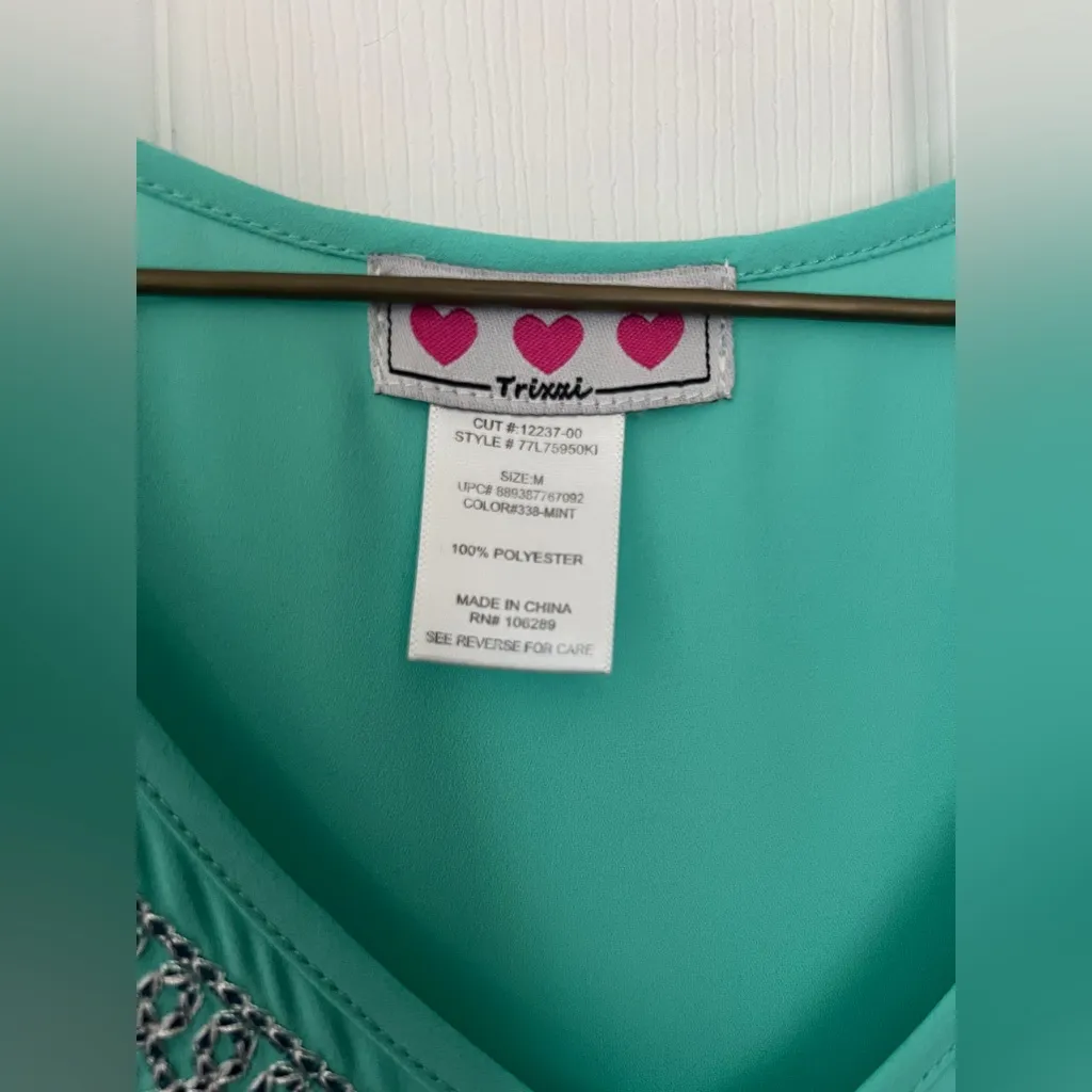 Three Pink Hearts Trixxi Turquoise/Mint Embroidered Blouse Women size M Y2K/2010 - Image 3