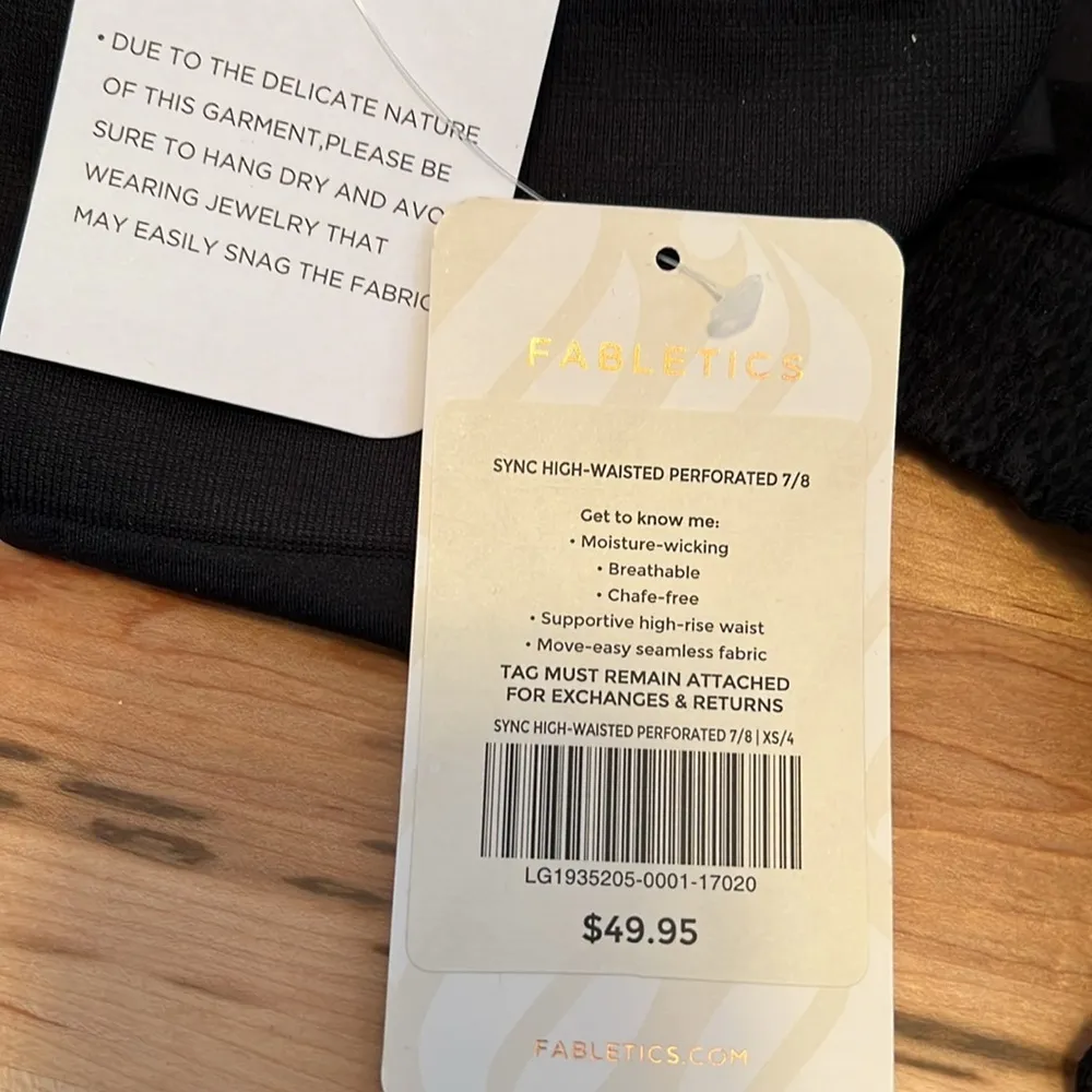 Fabletics Sync High Waisted Perforated 7/8 Black Leggings XS - NWT - Image 7