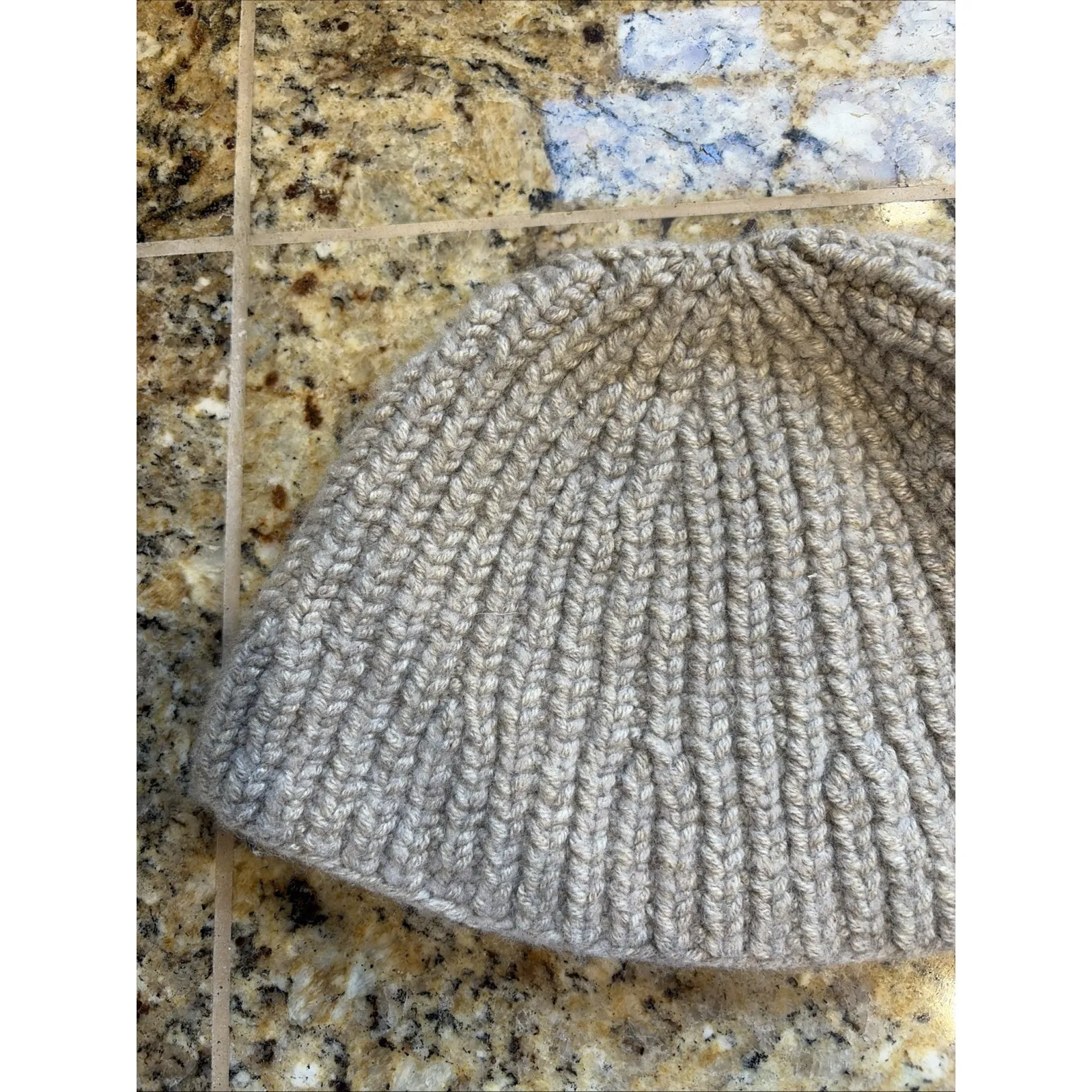 Hania New York Oat Beige 100% Cashmere Knit Beanie Hat Adult Womens Accessory OS Tan - Image 2