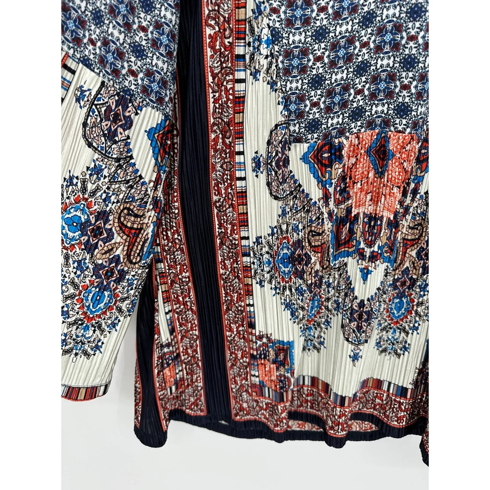 Fig and Flower Womens Pleated Artsy Top Size L Flare Sleeves Boho Unique Hippie Size L - Image 4