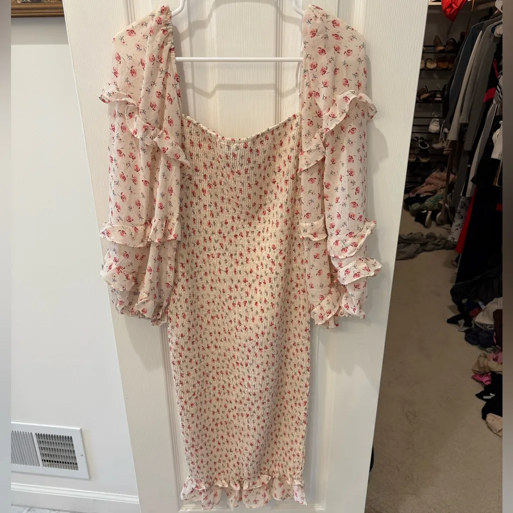 NWOT Petal & Pup Leia Floral Long Sleeve Dress - Image 4