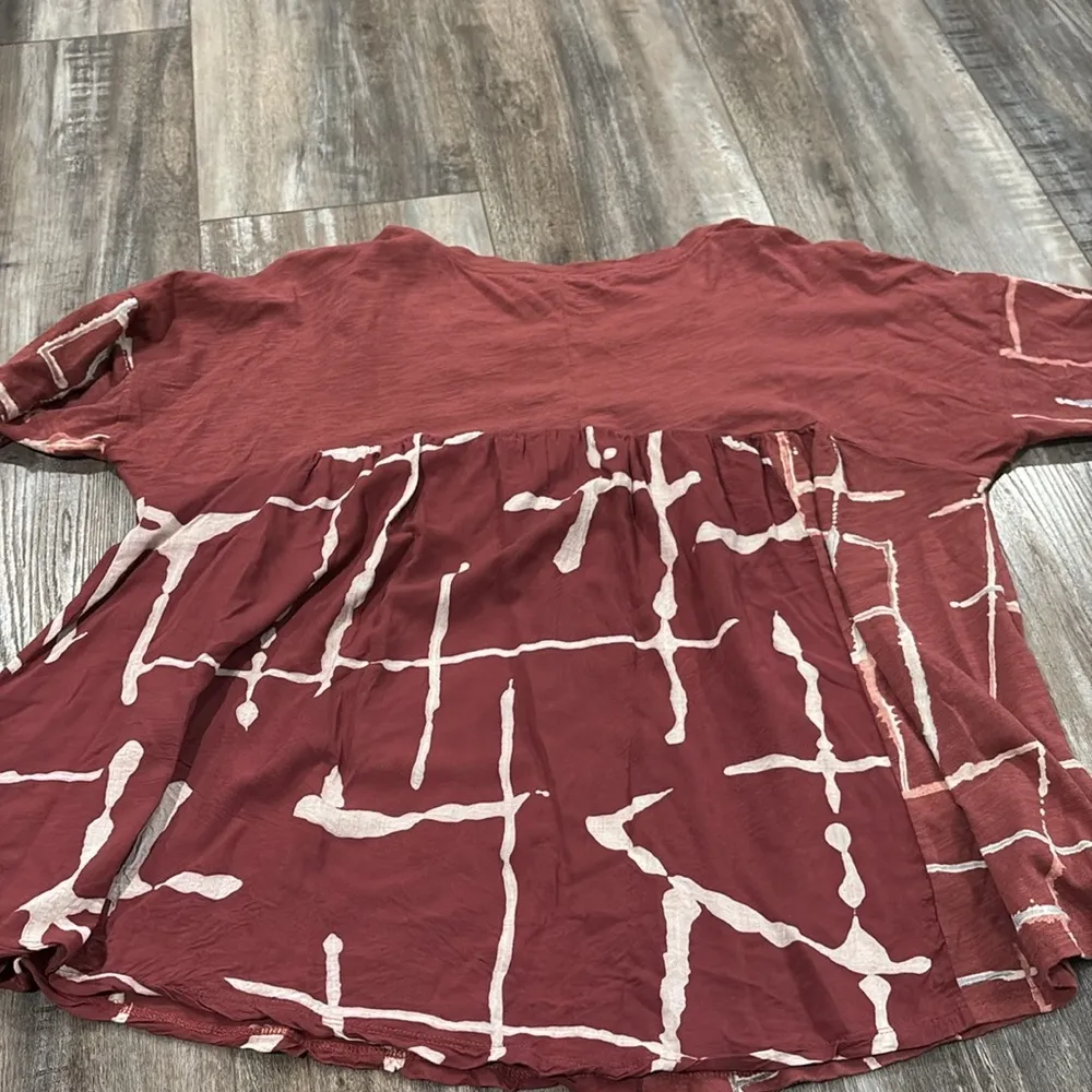 ANTHROPOLOGIE Akemi + Kin Light Streaks Tee Medium - Image 11