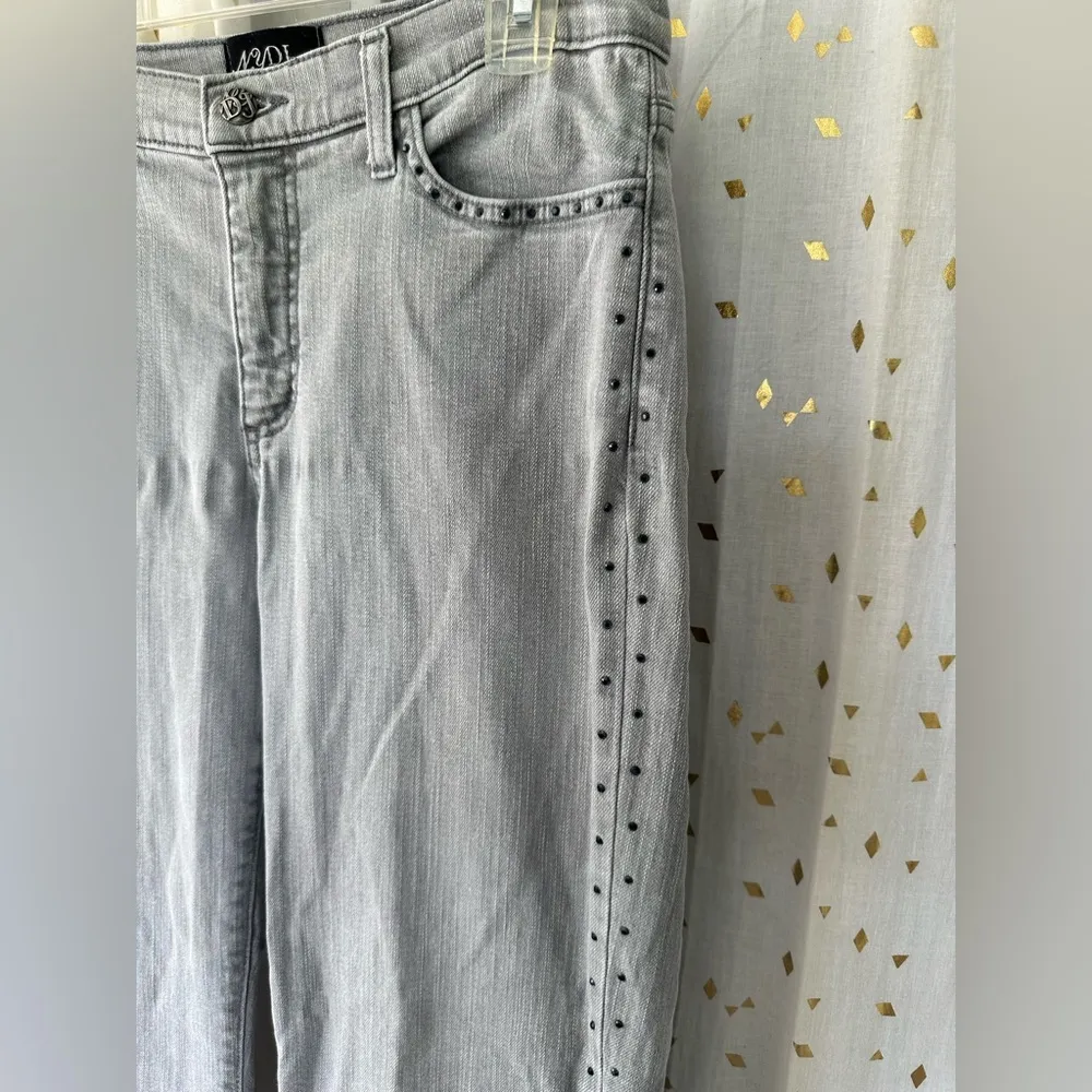 NYDJ Women's Light Gray Wash Embellished Mini Jewel Studs Denim Jeans Size 8P - Image 3