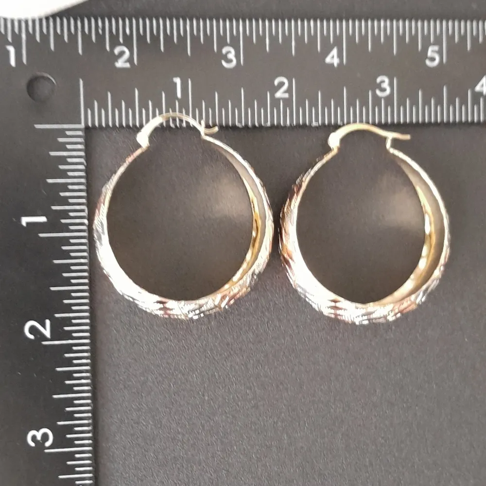 Tricolor Gold Filled Hoop Earrings Argyle Design - Image 6