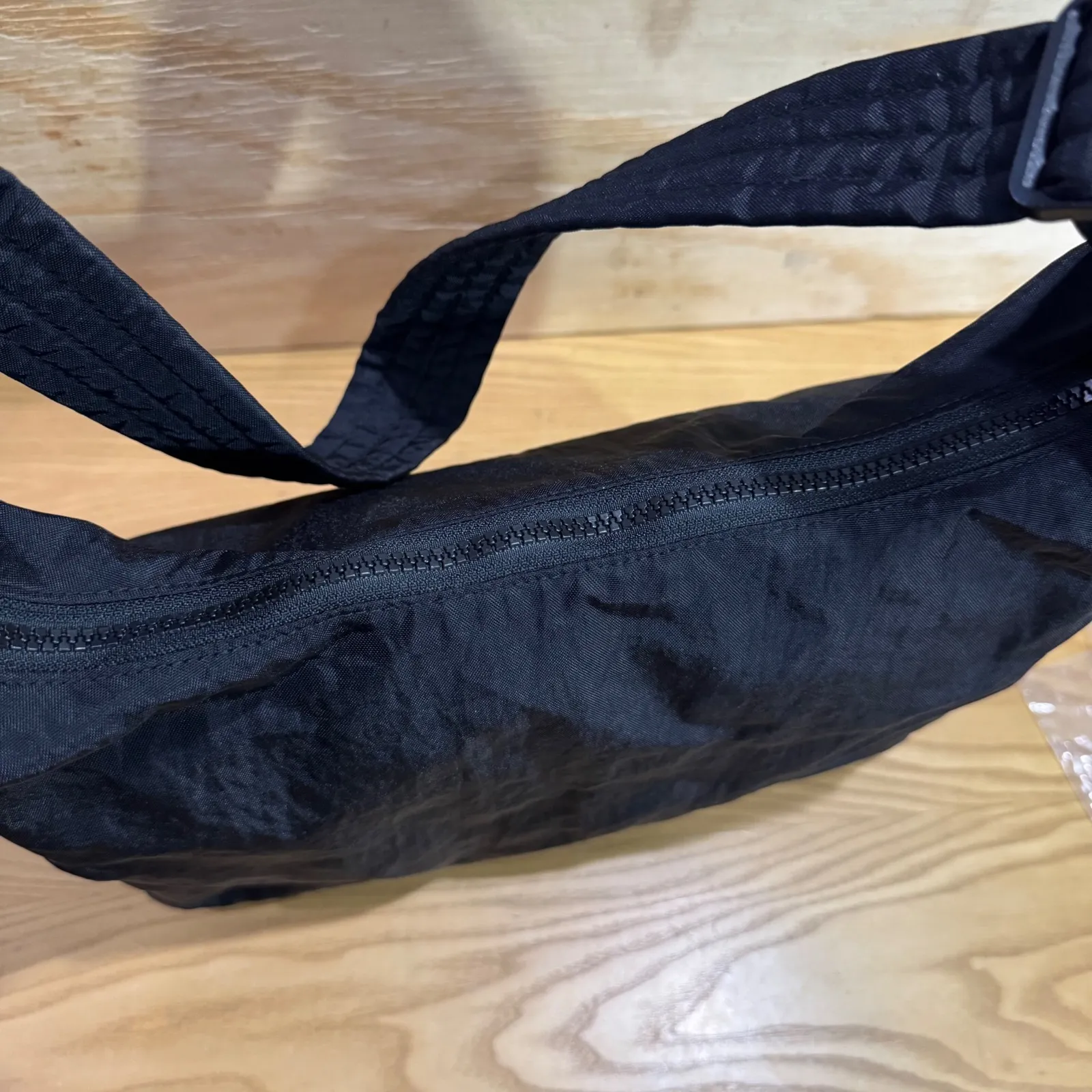BAGGU Black Nylon Shoulder Bag - Image 7