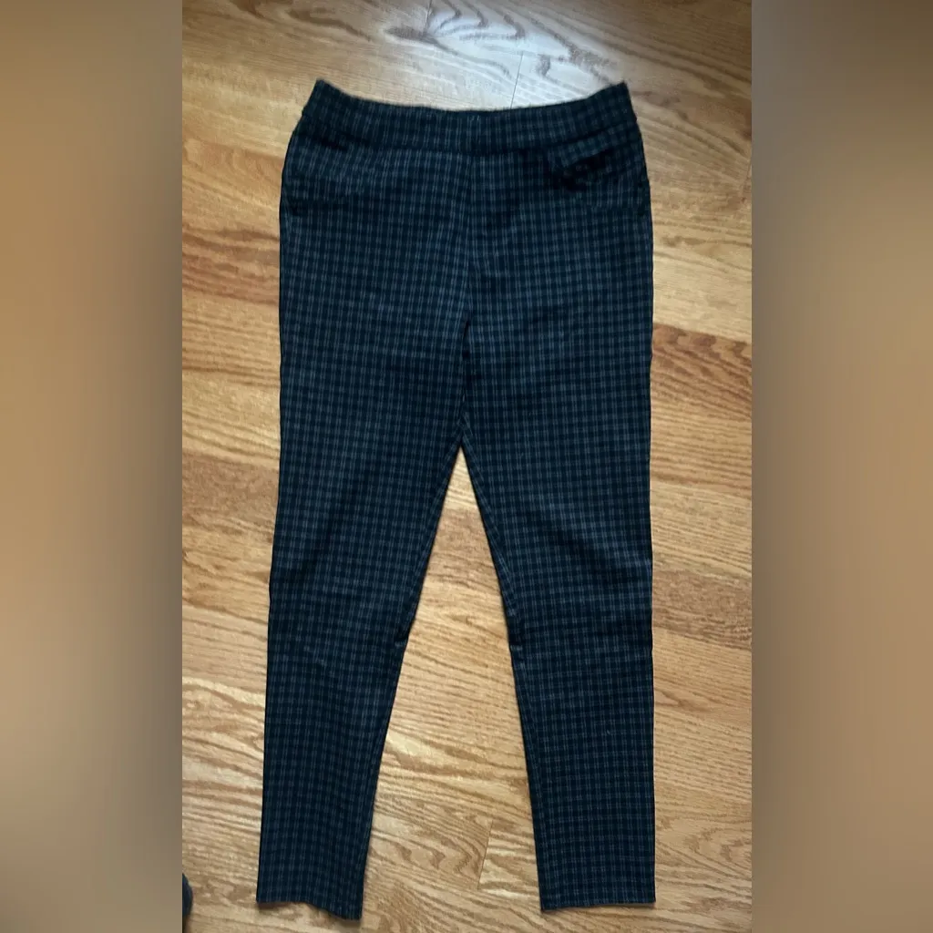 Sanctuary  Black and Gray Plaid pants - Image 3