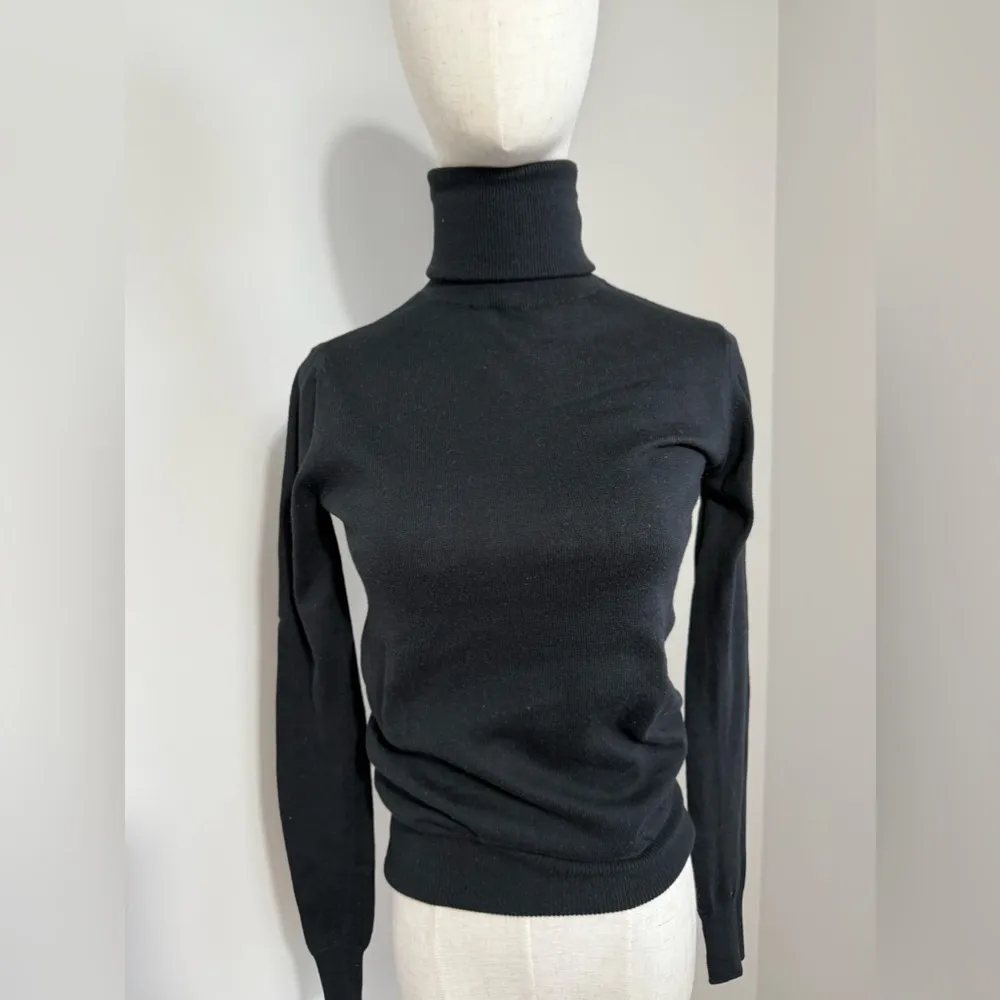 Women’s Black turtleneck / mock sweater xsmall Size XS - Image 3
