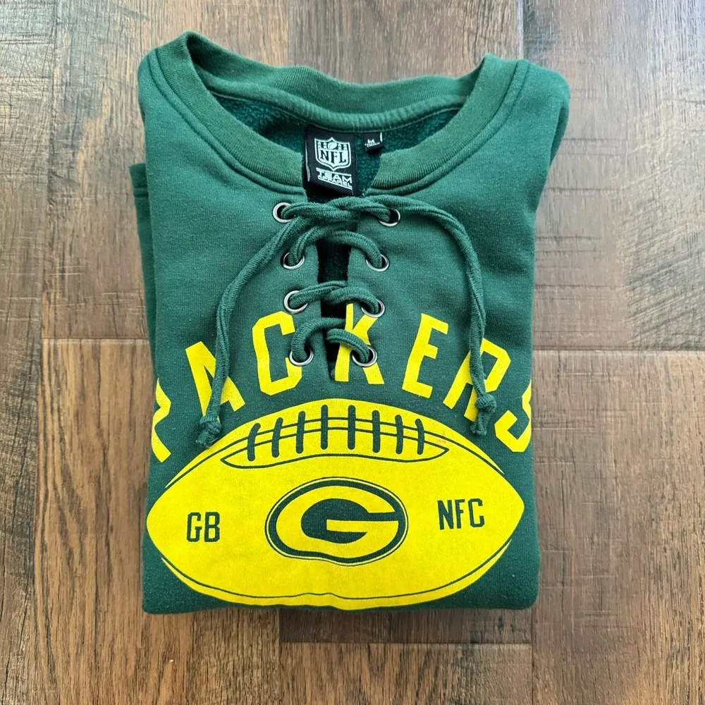 GREEN BAY PACKERS sweatshirt, size M - Image 2