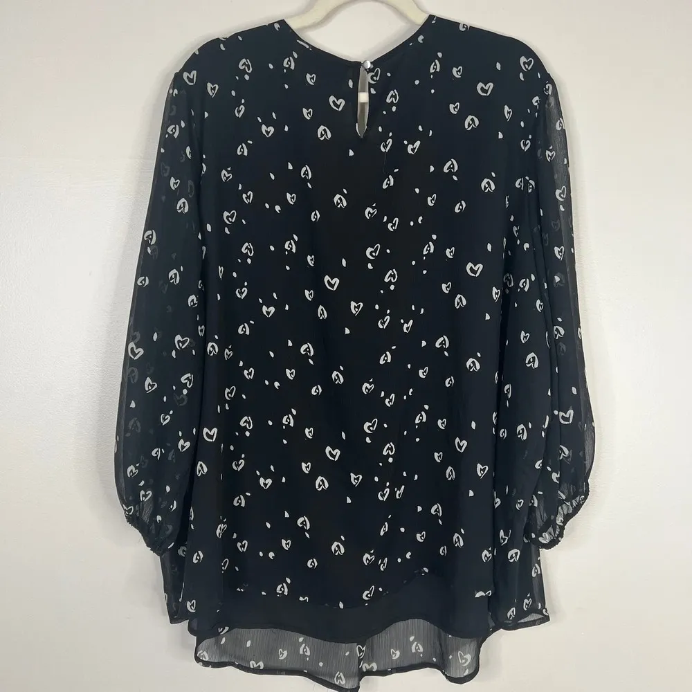 Evri Heart Novelty Print Smocked Neckline Keyhole Back Flowy Loose Blouse Top Size XL - Image 10