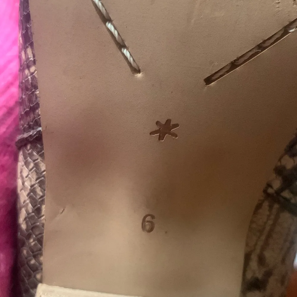 Splendid  Snake Print Ankle Boots Sz 6 - Image 10