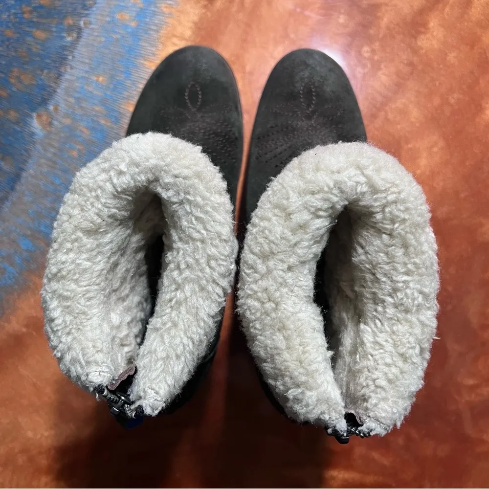 Super-dry leather heeled western boots Sherpa trim size 8 - Image 4