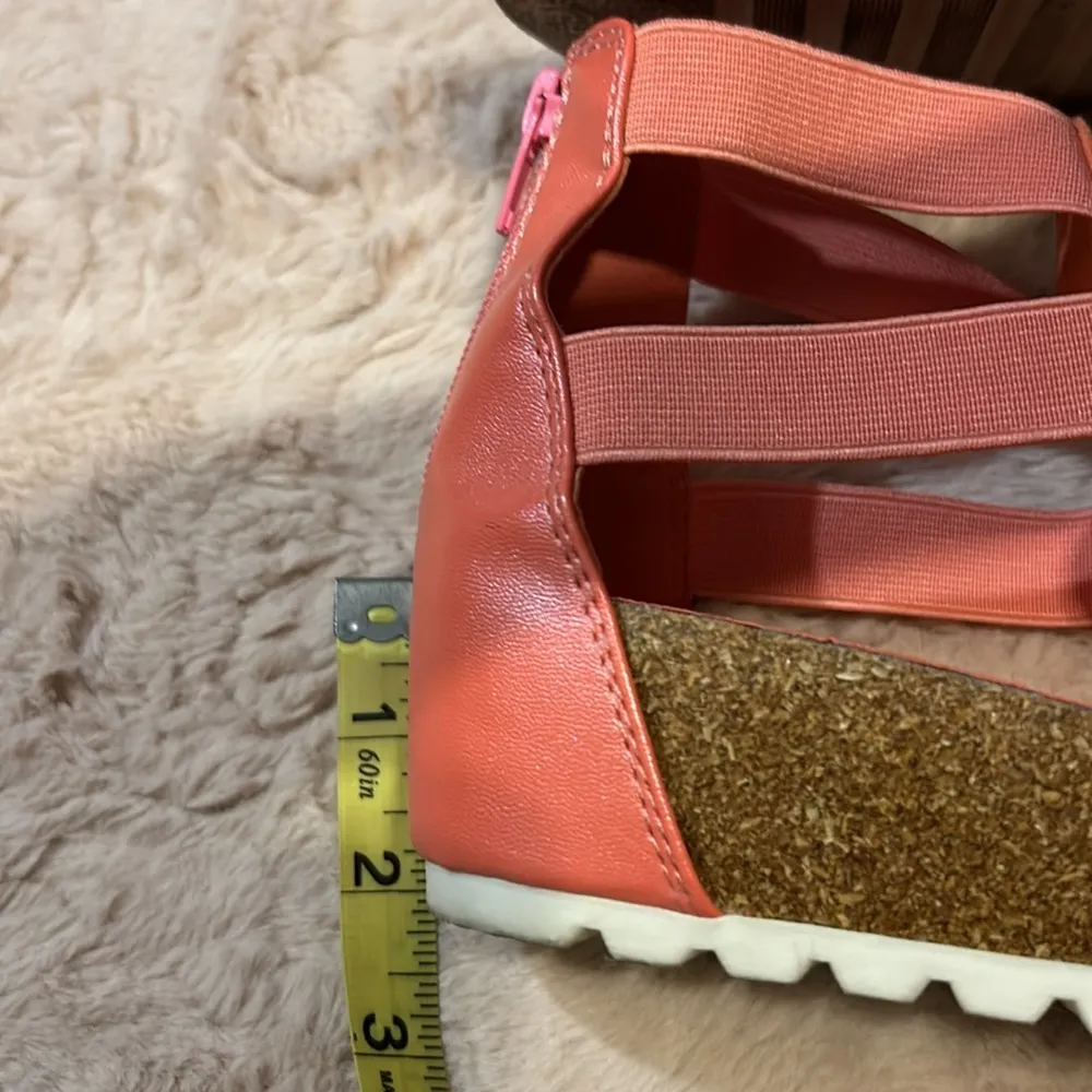Size 7 Med shoes - Image 12