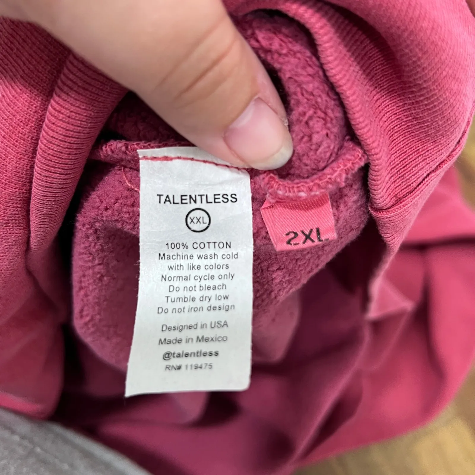 Talentless Sweatshirt‎ XXL NWT Cotton Hood Pullover Red Spell out Street. Wear - Image 5