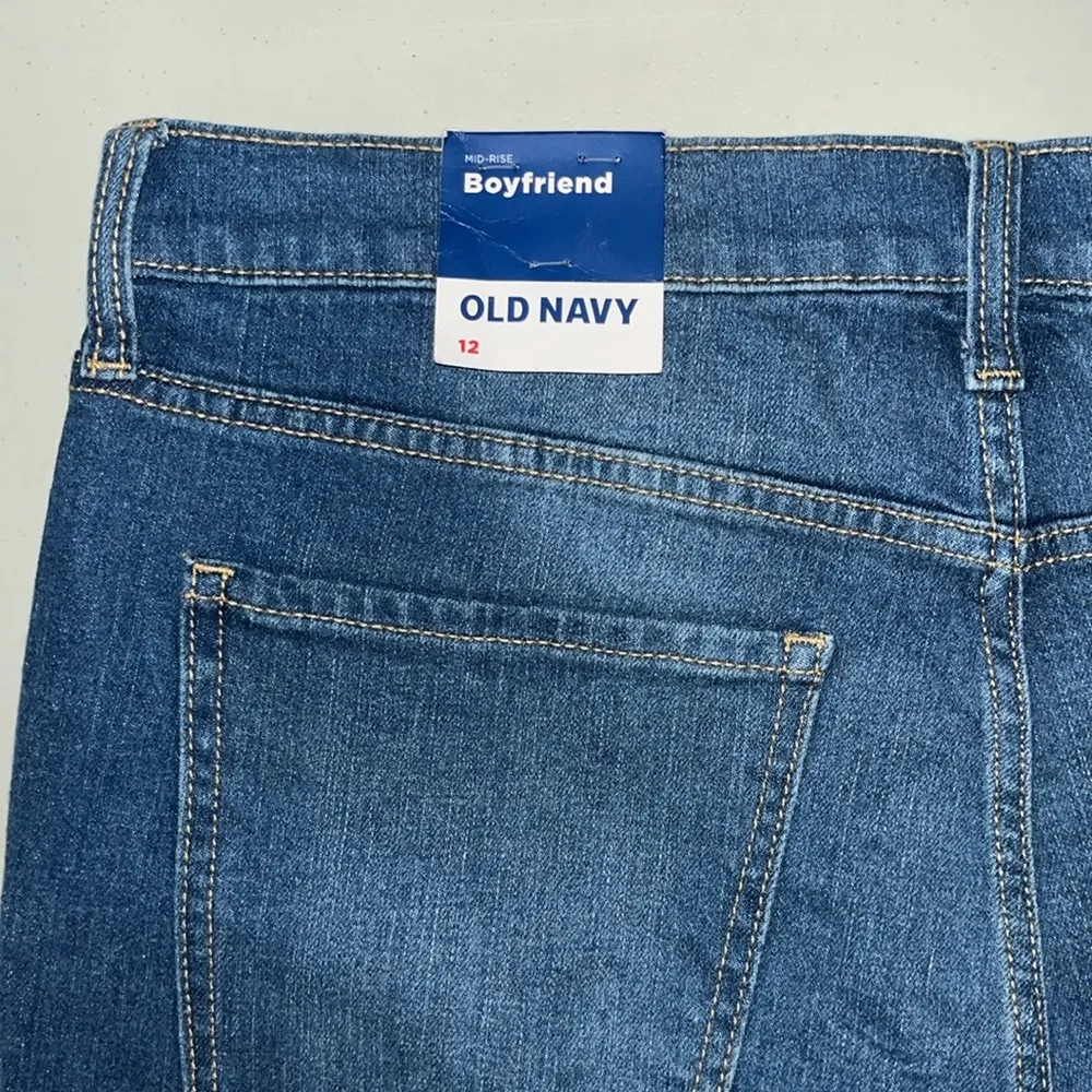 Old Navy NWT Size 12 Divine Blue Distressed Mid-Rise Boyfriend Denim Jeans - Image 6