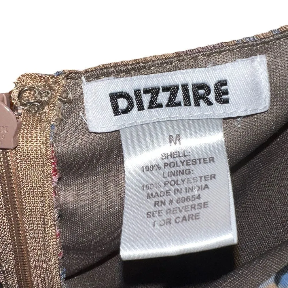 Dizzire one piece shorts jumpsuit with vneck and back zip size medium Tan - Image 5