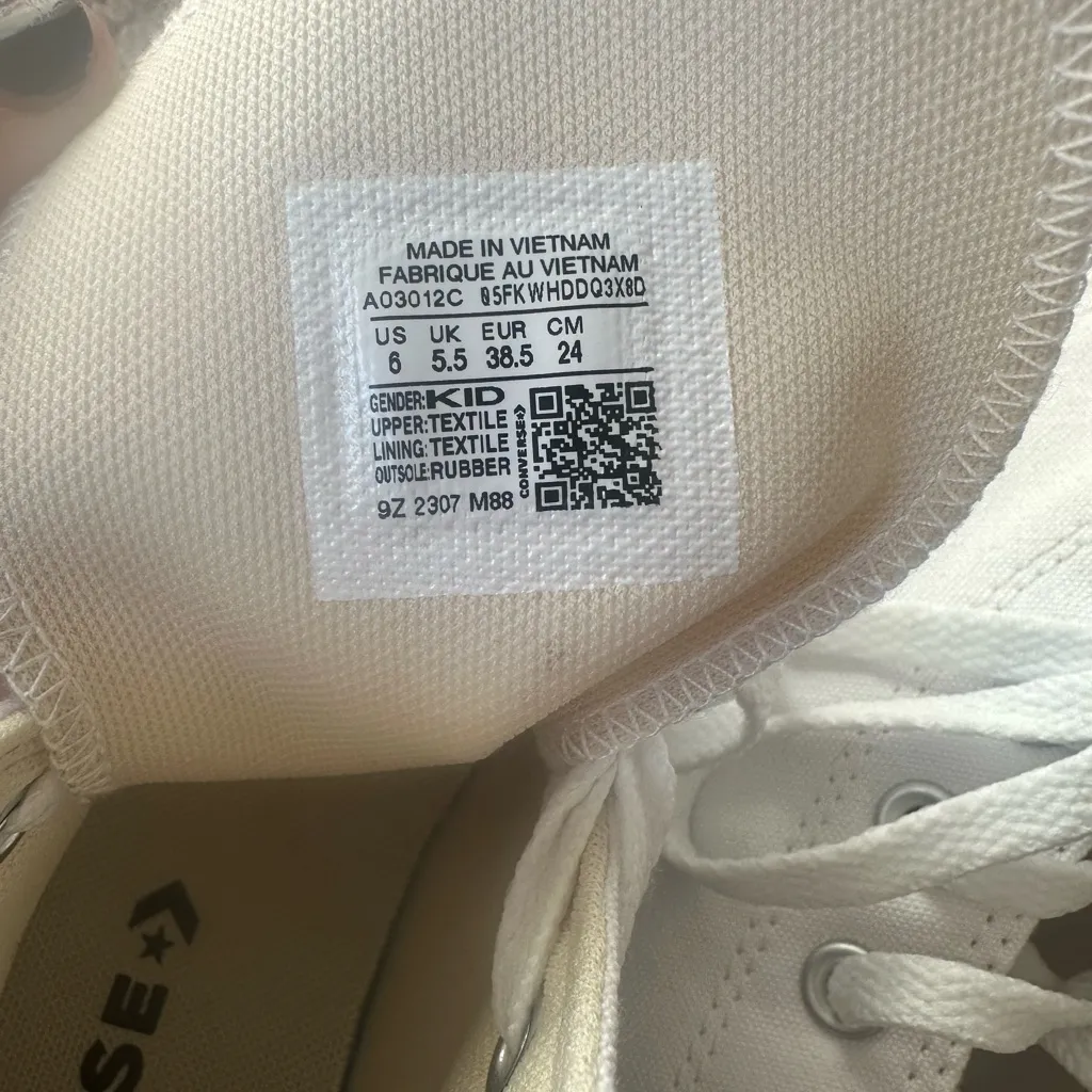 Converse Chuck Taylor All Star Lugged Heel Platform 6/8 - Image 7