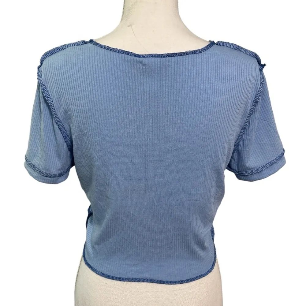 Boutique Blue Ribbed Colorblock Inside Out Cropped Top NWOT Size L - Image 3