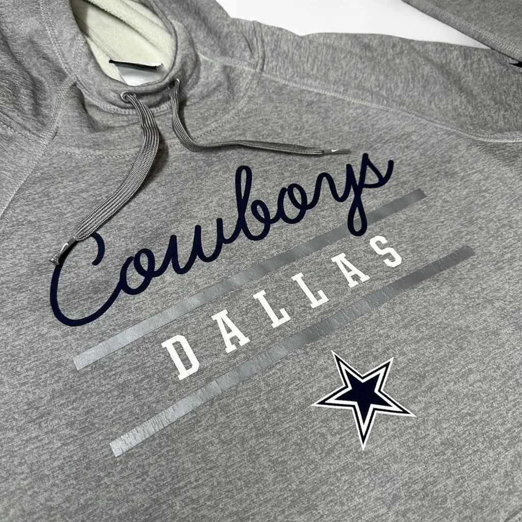 Women’s Nike Heather Gray Therma-Fit Pullover - Image 2