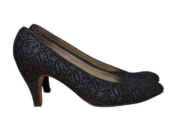 Salvatore Ferragamo Womens Classic Pump Heel Black Leather Abstract Slip On 6.5B - Image 1