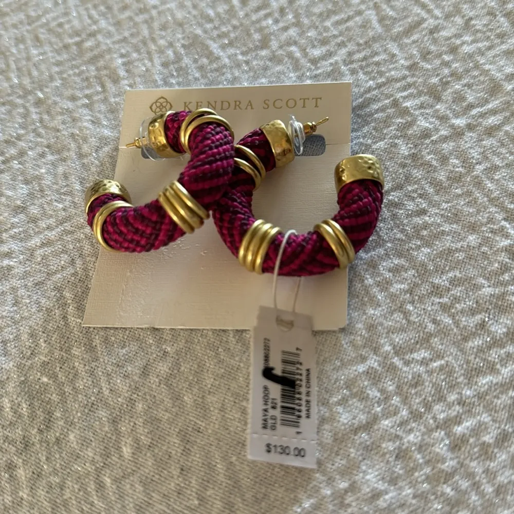 Kendra Scott Maya Hoop Earrings,$130 - Image 4