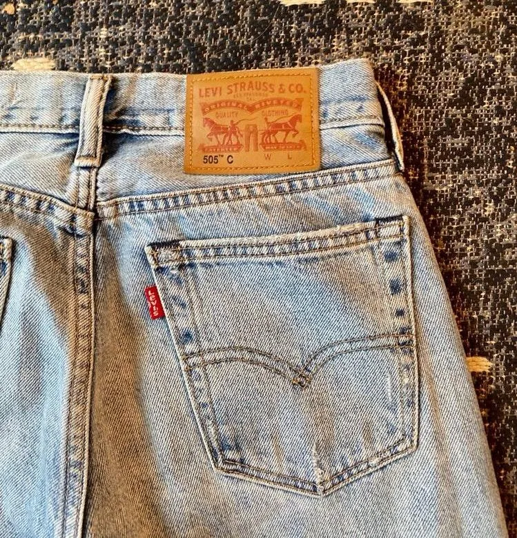 Levi’s Levi Boyfriend Jeans  - Image 7
