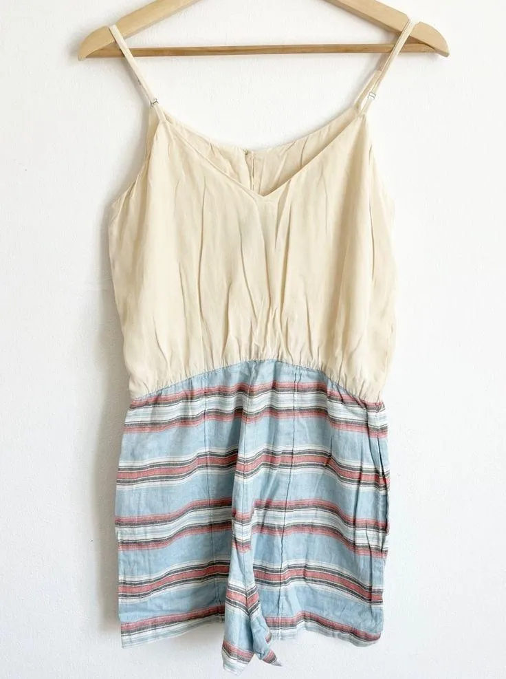 Dolce Vita Silk Cami Top and Linen Shorts With Pocket Jumpsuit Romper Size L - Image 4
