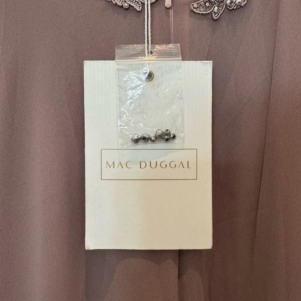 Mac Duggal 20264 Light Purple Cap Sleeve Applique Bodice Flowy Gown Size 6 NWT - Image 9