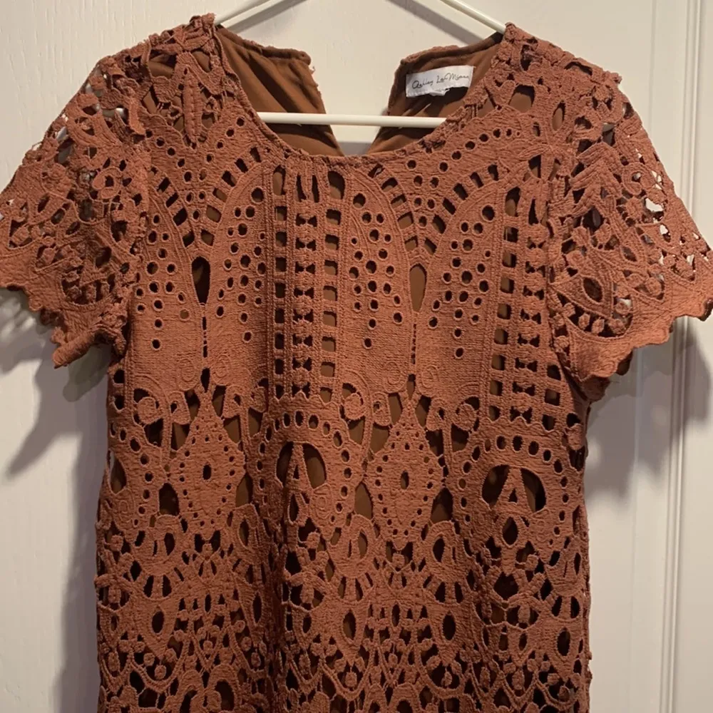 Ashley Le Micux Burnt Orange/Rust Eyelet Dress Size Small EUC #3299 Orange - Image 3